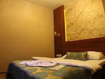ホテル Centro Park 3*